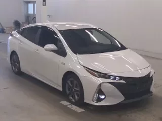 TOYOTA PRIUS PHV