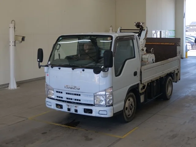 Isuzu Elf 2008