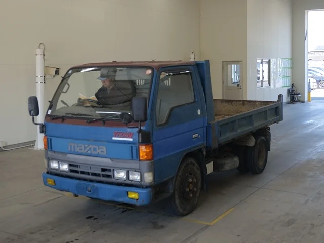 Mazda TITAN DUMP  с аукциона в Японии