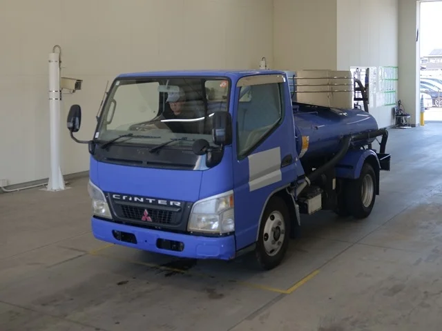 Mitsubishi Fuso Canter  с аукциона в Японии