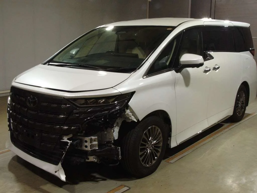 Toyota Alphard 2024