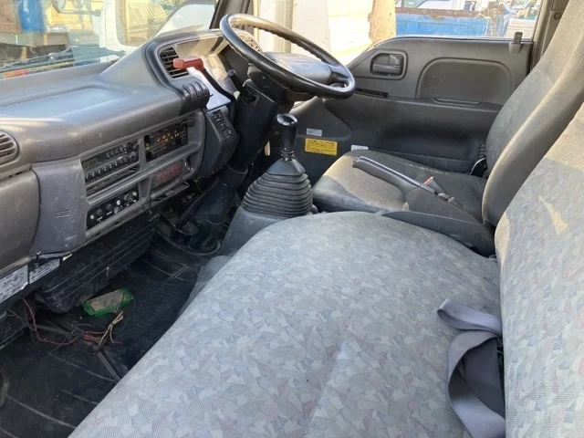 Isuzu Elf  с аукциона в Японии