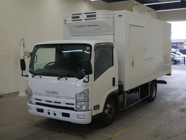 Isuzu Elf 2008