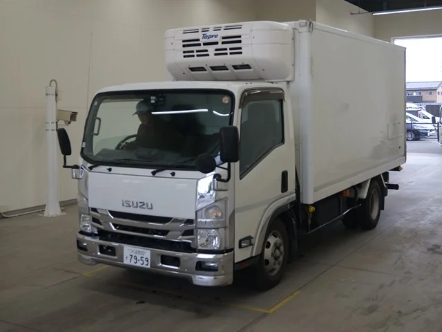 Isuzu Elf 2019