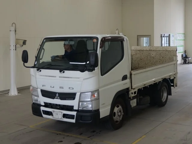 Mitsubishi Fuso Canter 2013