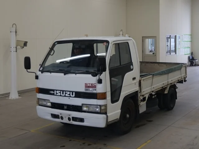 Isuzu Elf  с аукциона в Японии
