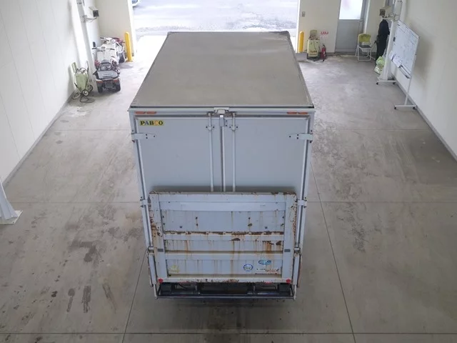 Isuzu Elf  с аукциона в Японии