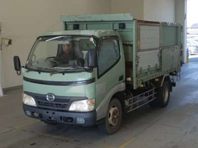 Hino Dutro