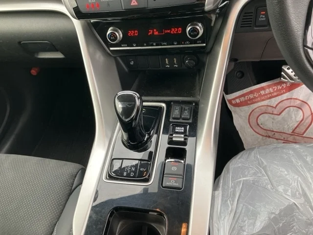 Mitsubishi ECLIPSE CROSS PHEV  с аукциона в Японии