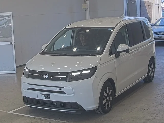 Honda Freed  с аукциона в Японии