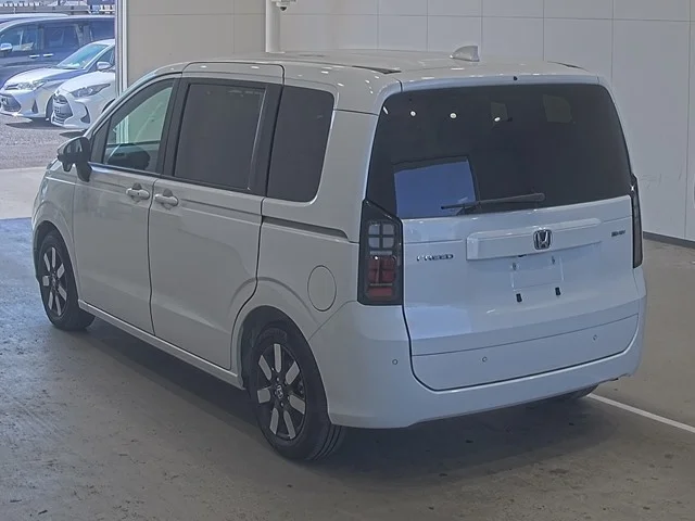 Honda Freed  с аукциона в Японии