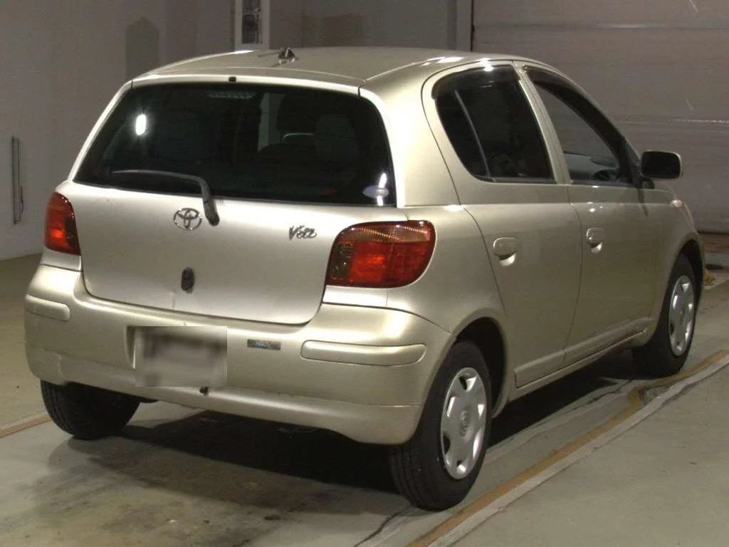 Toyota Vitz 2003