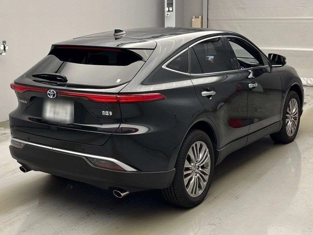 Toyota Harrier 2025