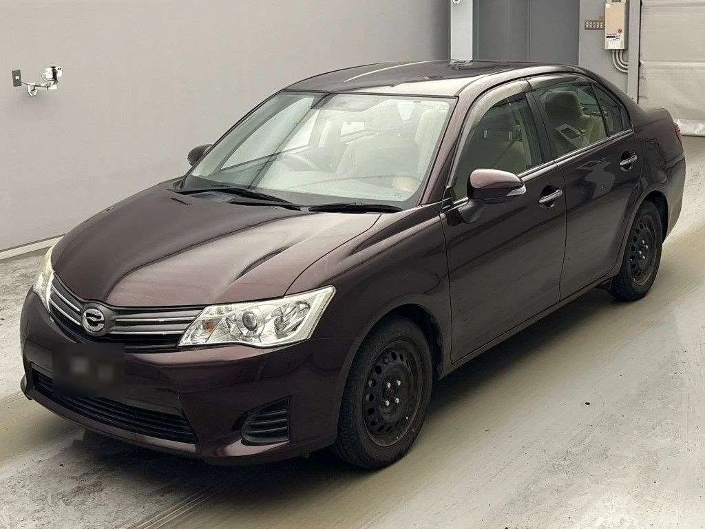 Toyota Corolla Axio 2015
