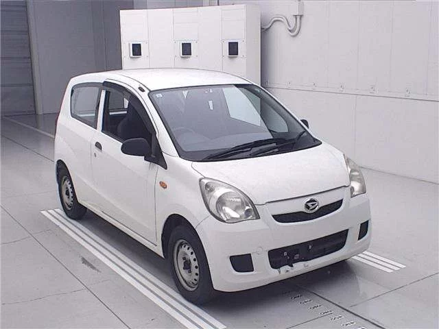 Daihatsu Mira 2014