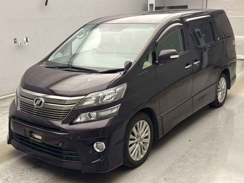 Toyota Vellfire 2014