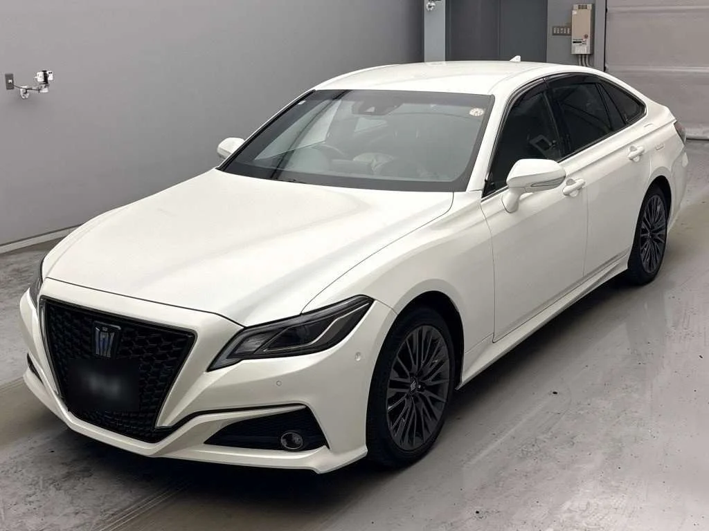 Toyota Crown 2020