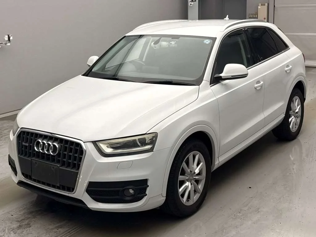 Audi Q3  с аукциона в Японии