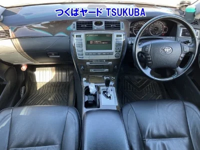 Toyota CROWN MAJESTA