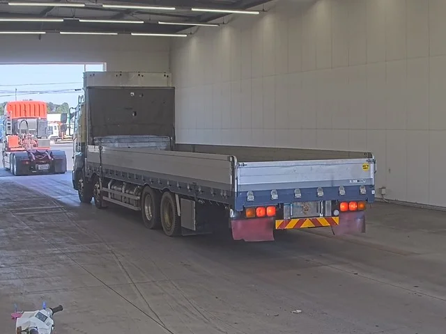 Hino Profia  с аукциона в Японии