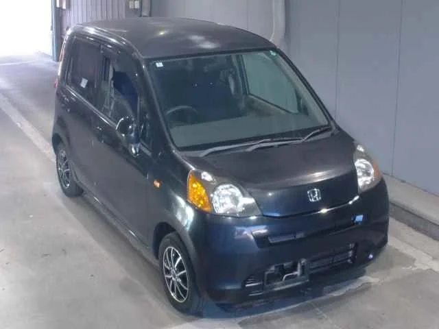 Honda Life 2010