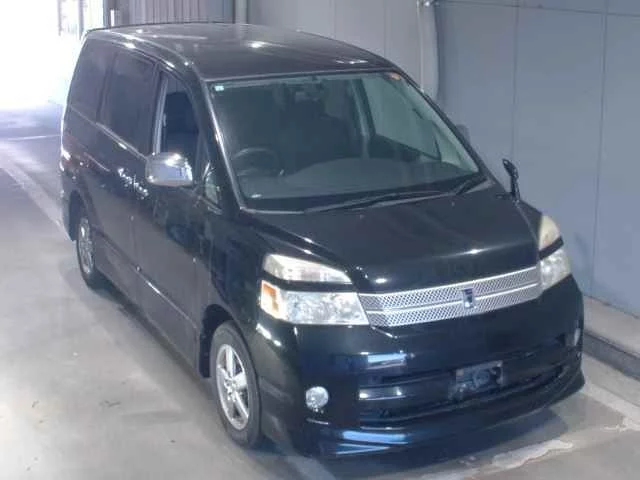 Toyota Voxy 2007