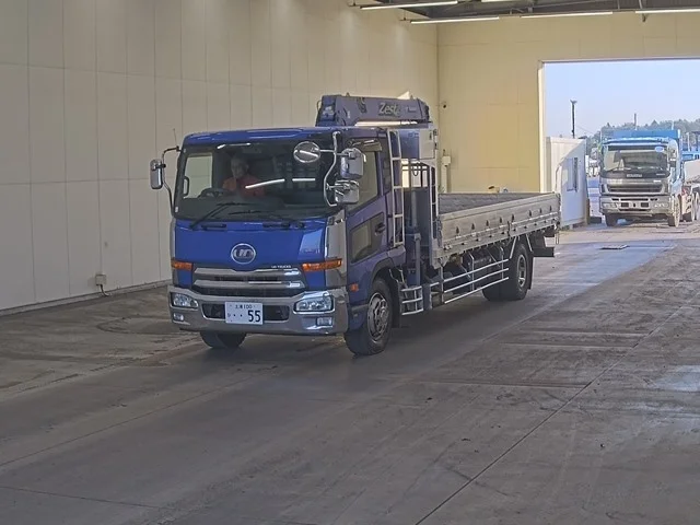 NISSAN DIESEL (UD) CONDOR  с аукциона в Японии