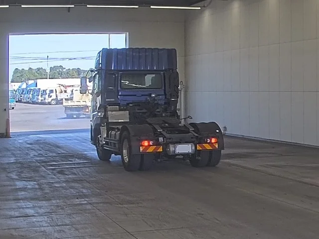 NISSAN DIESEL (UD) QUON  с аукциона в Японии