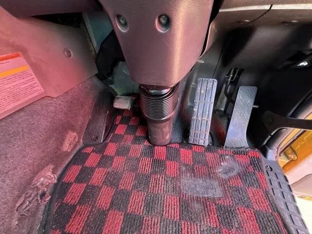 NISSAN DIESEL (UD) QUON  с аукциона в Японии