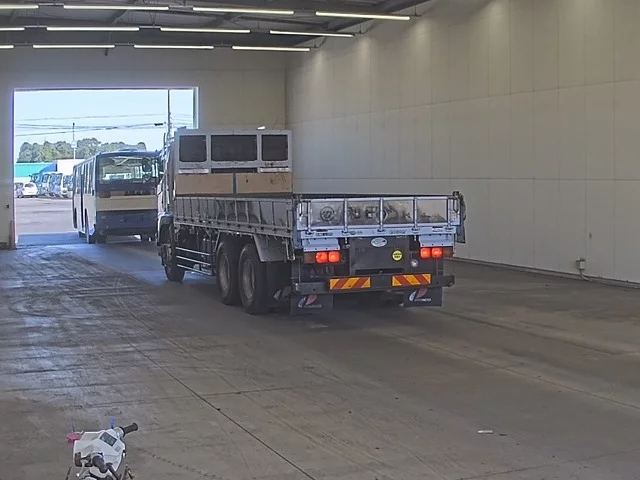 Hino Profia  с аукциона в Японии