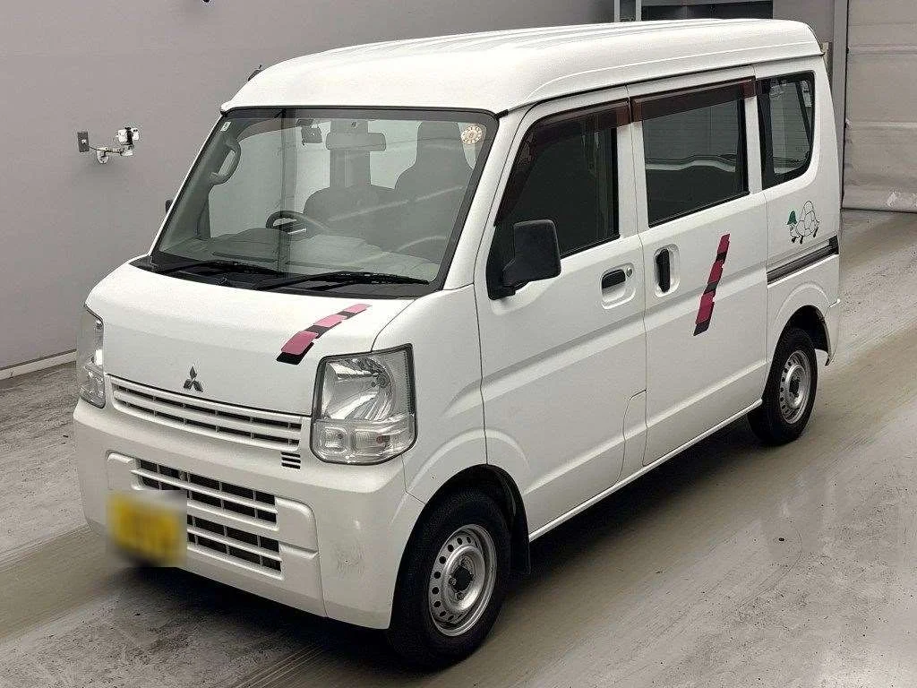 Mitsubishi Minicab 2017
