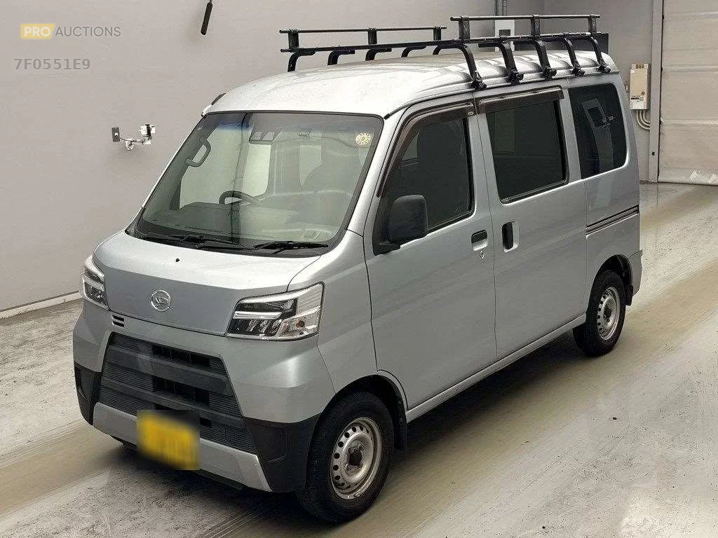 Daihatsu Hijet Cargo 2021