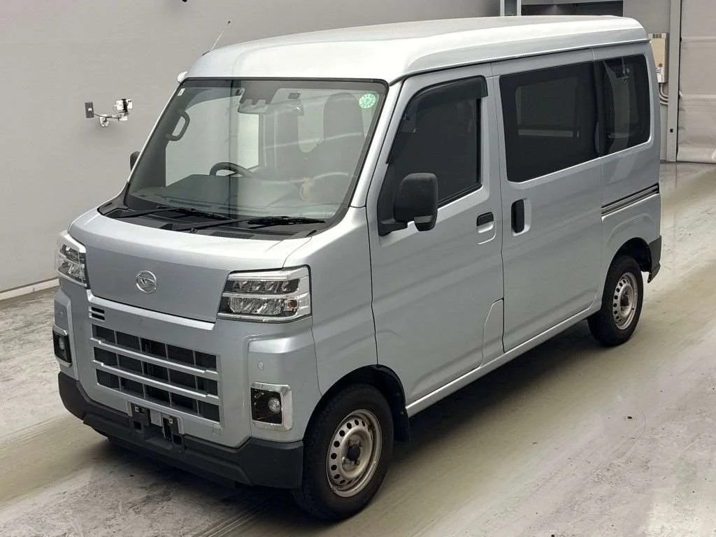 Daihatsu Hijet Cargo 2022