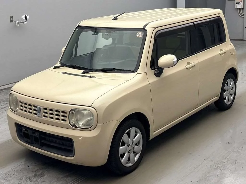 Suzuki Alto Lapin 2011