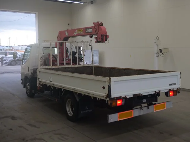 Mitsubishi Fuso Canter  с аукциона в Японии
