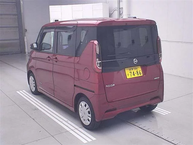 Nissan Roox 2022