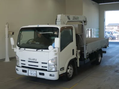 Isuzu Elf