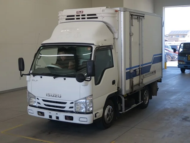 Isuzu Elf 2018