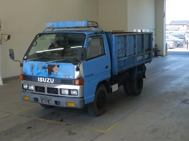 Isuzu Elf  с аукциона в Японии