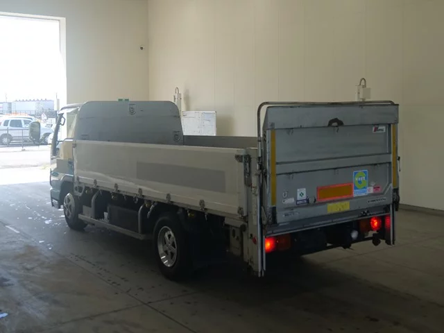 Isuzu Elf  с аукциона в Японии