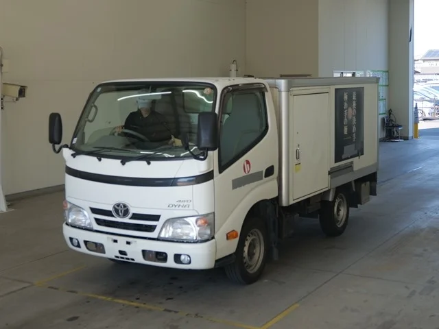Toyota Dyna 2014