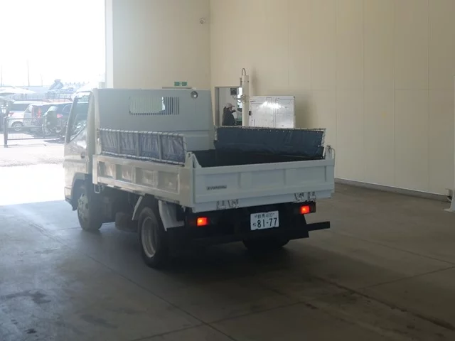 Mitsubishi Fuso Canter  с аукциона в Японии