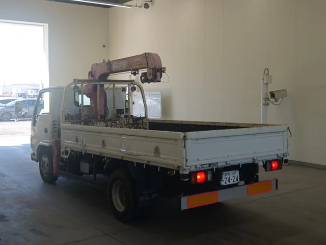 Isuzu Elf  с аукциона в Японии