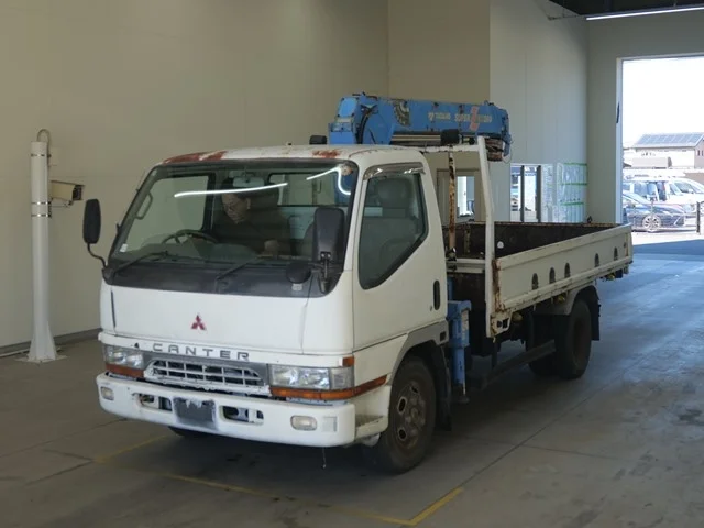 Mitsubishi Fuso Canter  с аукциона в Японии