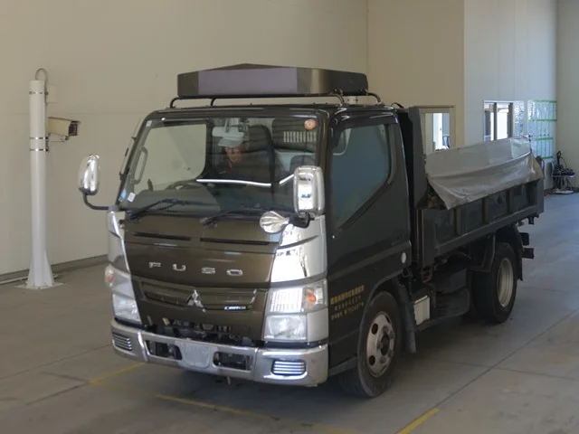 Mitsubishi Fuso Canter 2015