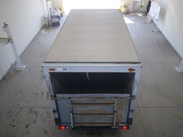 Isuzu Elf  с аукциона в Японии