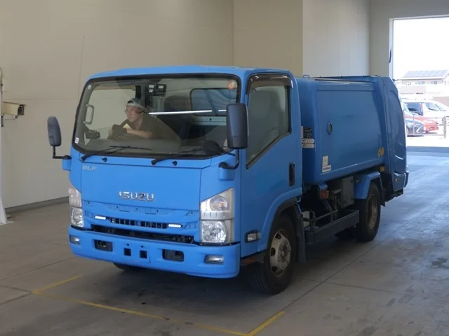 Isuzu Elf  с аукциона в Японии