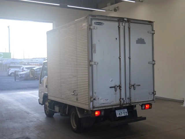 Isuzu Elf  с аукциона в Японии