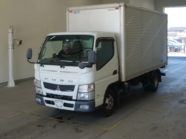 Mitsubishi Fuso Canter 2012