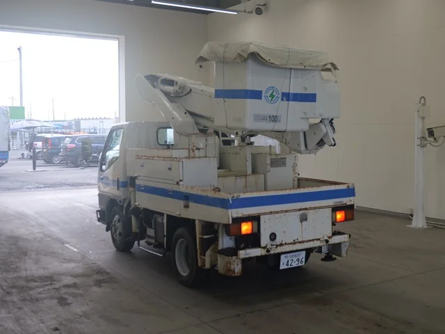 Mitsubishi Fuso Canter  с аукциона в Японии